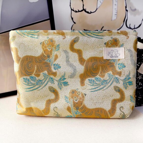Cute Pouch Makeup Bag Cosmetic Toiletry Travel, Tote Purse Organizer, Machine Wa - Picture 7 of 8